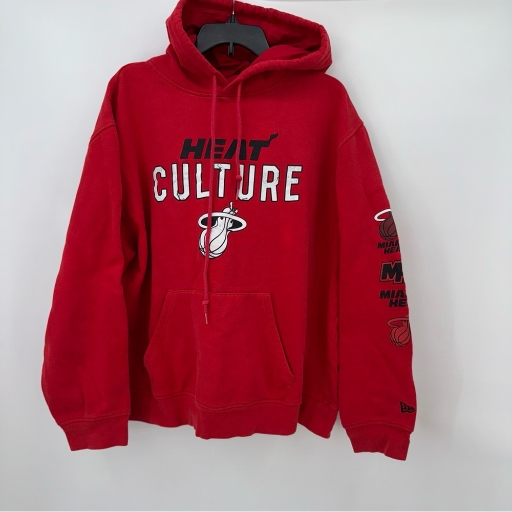 Women's New Era Red Miami HeatCity Edition Pullover Hoodie